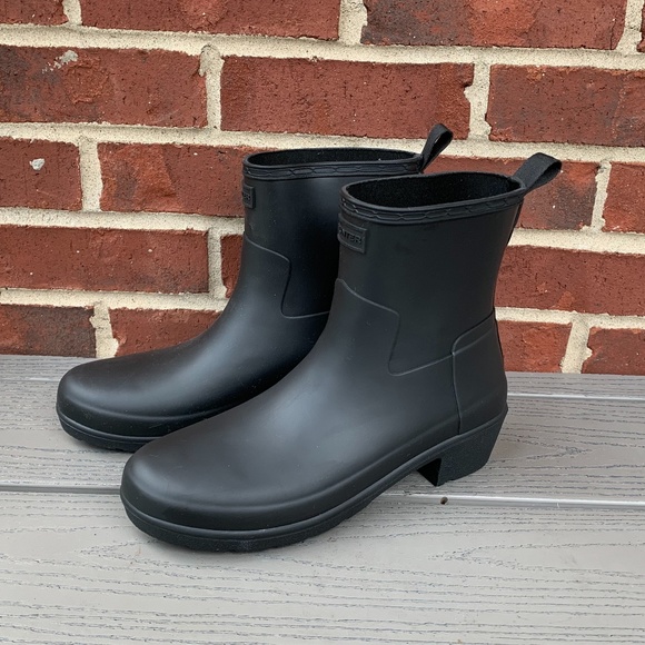 low ankle rain boots